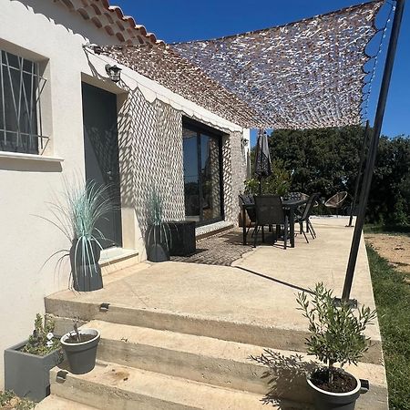 Agreable Villa Recente Au Coeur D'Un Charmant Petit Village Sernhac Zewnętrze zdjęcie